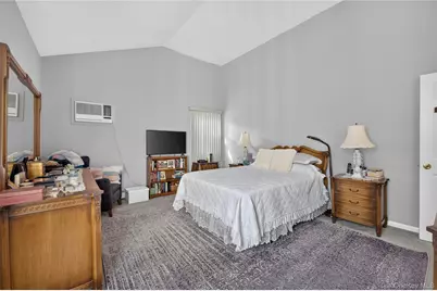 200 Saint Bridgets Lane, Westbury, NY 11590 - Photo 15