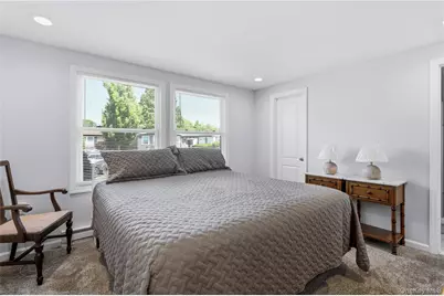 35 Village Circle S, Manorville, NY 11949 - Photo 13