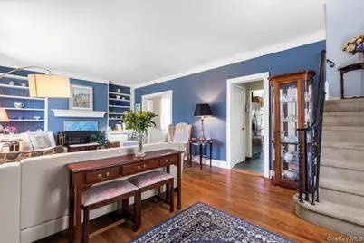1072 Hunter Avenue, Pelham, NY 10803 - Photo 5