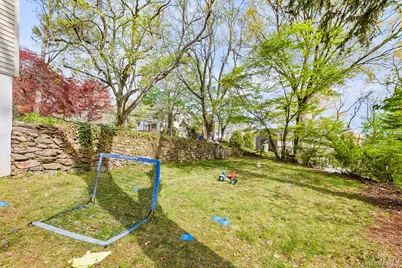 29 West Street, White Plains, NY 10605 - Photo 19