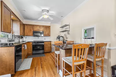 29 West Street, White Plains, NY 10605 - Photo 7
