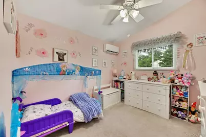 75 Presford Drive, Shirley, NY 11967 - Photo 15