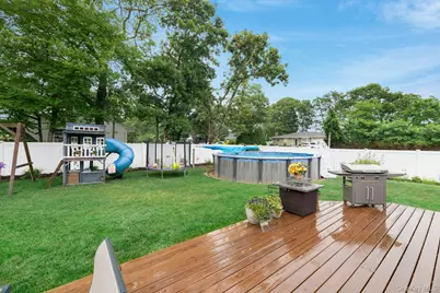 75 Presford Drive, Shirley, NY 11967 - Photo 21