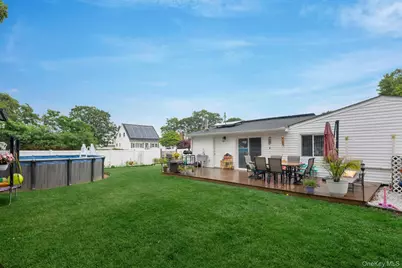 75 Presford Drive, Shirley, NY 11967 - Photo 23