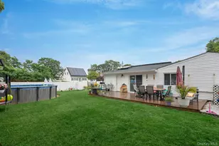 75 Presford Dr, Shirley, NY 11967 - Photo 23