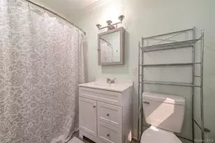 1022 Parkway St, Riverhead, NY 11901 - Photo 13