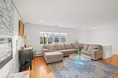 519 Nassau Avenue, Freeport, NY 11520 - Photo 5