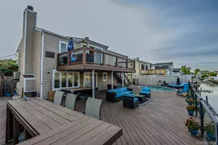 519 Nassau Ave, Freeport, NY 11520 - Photo 21