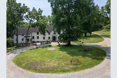 38 Landing Meadow Road, Smithtown, NY 11787 - Photo 5