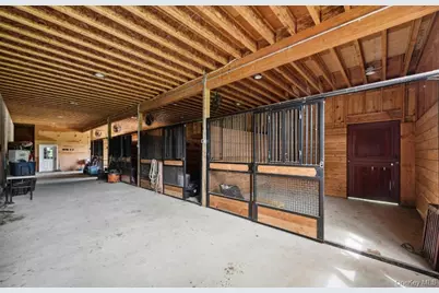38 Landing Meadow Road, Smithtown, NY 11787 - Photo 29