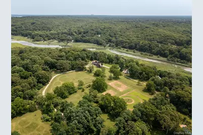 38 Landing Meadow Road, Smithtown, NY 11787 - Photo 31