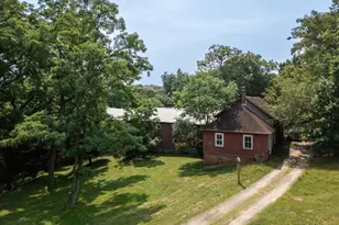 38 Landing Meadow Rd, Smithtown, NY 11787 - Photo 29
