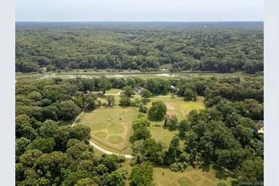 38 Landing Meadow Road, Smithtown, NY 11787 - Photo 3