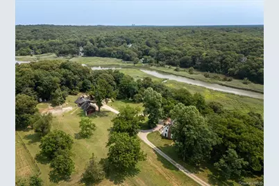 38 Landing Meadow Road, Smithtown, NY 11787 - Photo 37