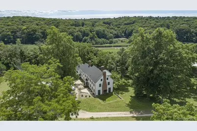 38 Landing Meadow Road, Smithtown, NY 11787 - Photo 33
