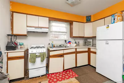 106-41 160th Street, Jamaica, NY 11433 - Photo 5