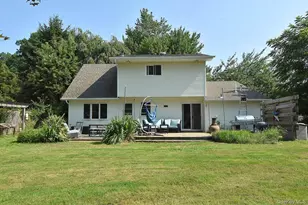 16 Brightview Dr, Rocky Point, NY 11778 - Photo 17