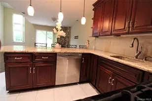 3 Pidgeon Ct, Manorville, NY 11949 - Photo 5
