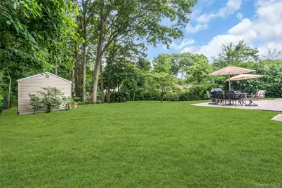 84 Juniper Avenue, Ronkonkoma, NY 11779 - Photo 31