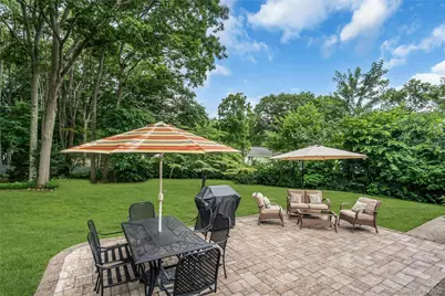 84 Juniper Avenue, Ronkonkoma, NY 11779 - Photo 25