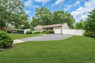 84 Juniper Ave, Ronkonkoma, NY 11779 - Photo 3
