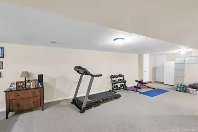 84 Juniper Avenue, Ronkonkoma, NY 11779 - Photo 23