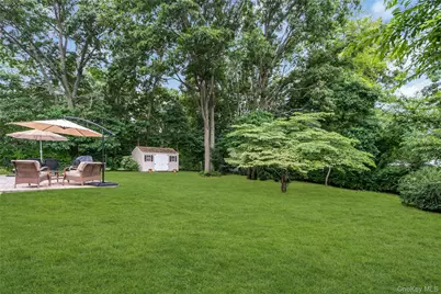 84 Juniper Avenue, Ronkonkoma, NY 11779 - Photo 27