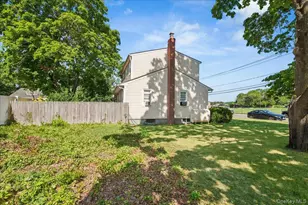 148 Saxton St, Patchogue, NY 11772 - Photo 33