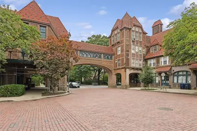 1 Station Square #311, Forest Hills, NY 11375 - Photo 3