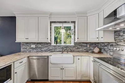 101 Westchester Avenue, Buchanan, NY 10511 - Photo 19