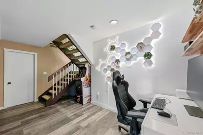 101 Westchester Avenue, Buchanan, NY 10511 - Photo 35