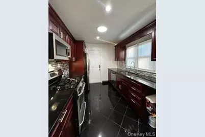 44 Commander Avenue, Hempstead, NY 11550 - Photo 7