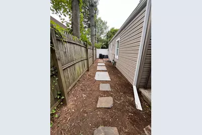 44 Commander Avenue, Hempstead, NY 11550 - Photo 23