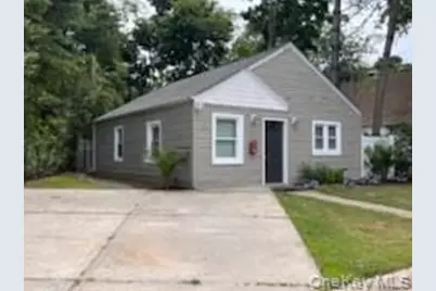 44 Commander Avenue, Hempstead, NY 11550 - Photo 3