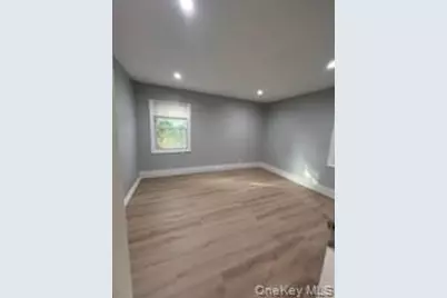 44 Commander Avenue, Hempstead, NY 11550 - Photo 17