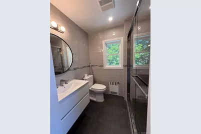 4112 Glenwood Street, Little Neck, NY 11363 - Photo 21