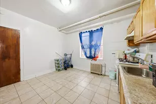 3232 Bronxwood Ave, Bronx, NY 10469 - Photo 9