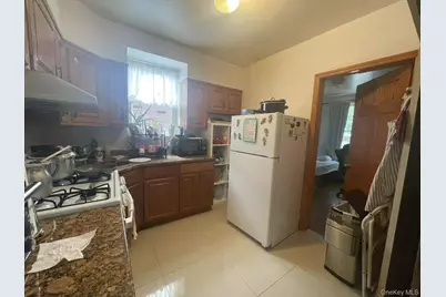 2039 150th Street, Whitestone, NY 11357 - Photo 3