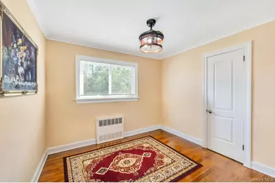 2182 Baylis Avenue, Elmont, NY 11003 - Photo 9