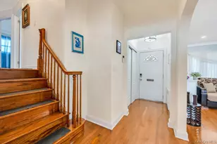 2182 Baylis Ave, Elmont, NY 11003 - Photo 15