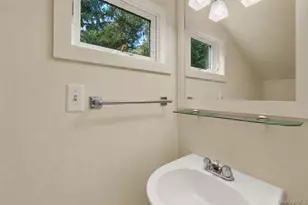 7 Tuthill Ln, Remsenburg, NY 11960 - Photo 15