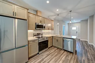 1 Conklin St, Farmingdale, NY 11735 - Photo 7