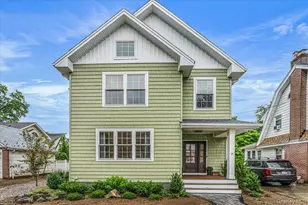 10 Hazel Pl, Floral Park, NY 11001 - Photo 1