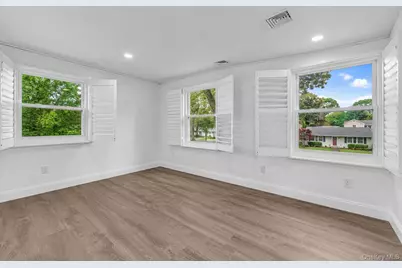 55 Yuma Lane, East Islip, NY 11730 - Photo 17