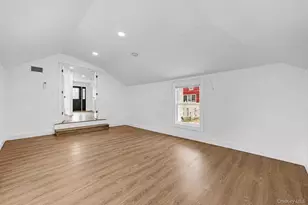 55 Yuma Ln, East Islip, NY 11730 - Photo 9
