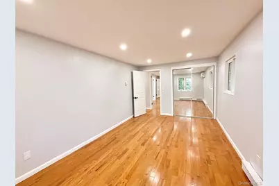 20 Baylis Place, Syosset, NY 11791 - Photo 17
