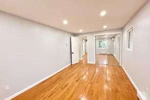 20 Baylis Pl, Syosset, NY 11791 - Photo 17