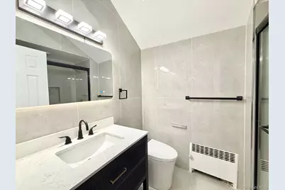 20 Baylis Place, Syosset, NY 11791 - Photo 19