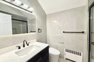 20 Baylis Pl, Syosset, NY 11791 - Photo 19