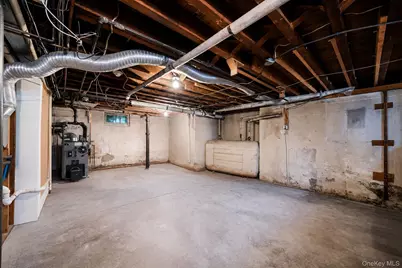 1111 Esther Street, Franklin Square, NY 11010 - Photo 29